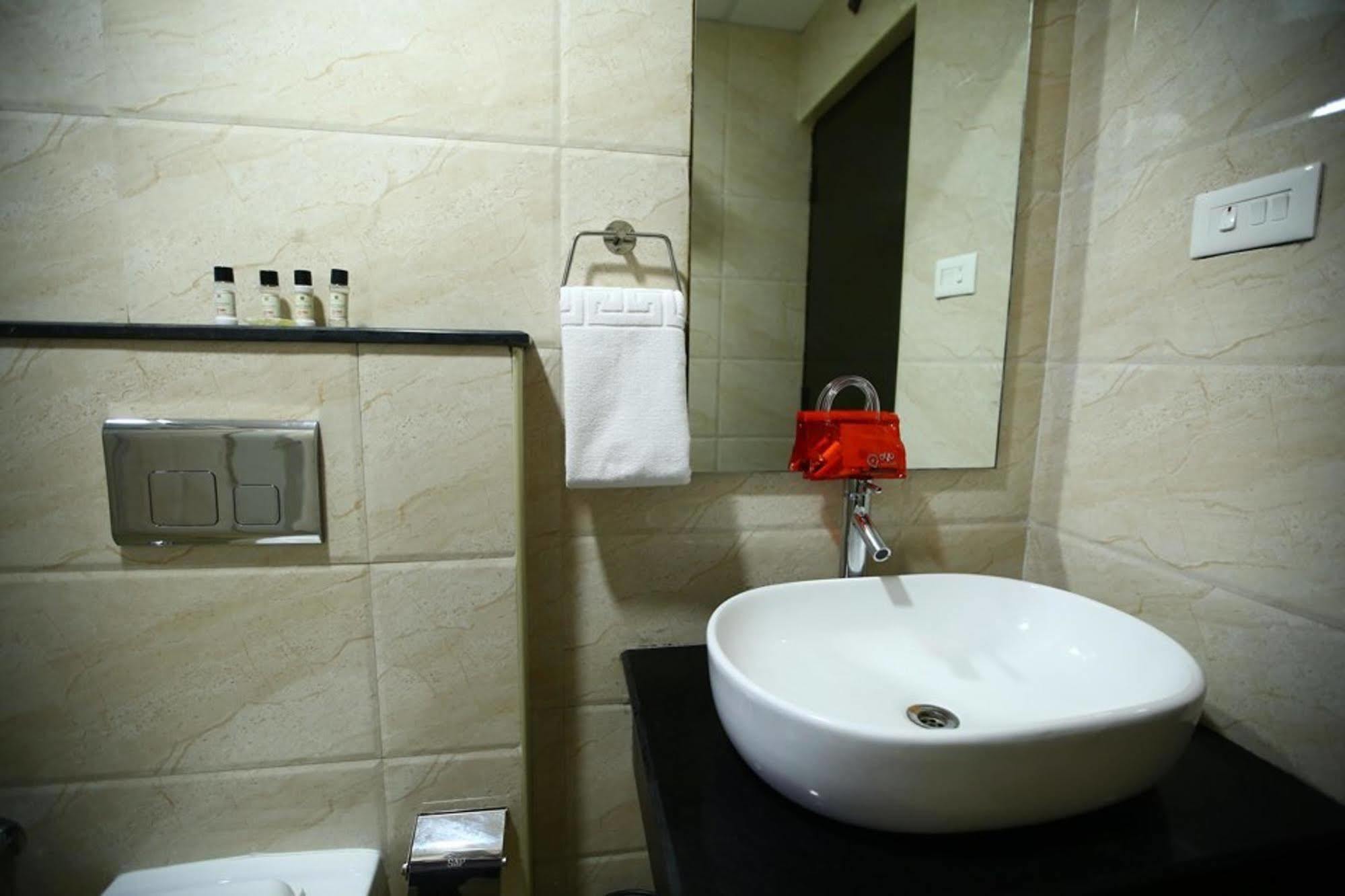 Fabhotel Alreef Residency Chennai Luaran gambar